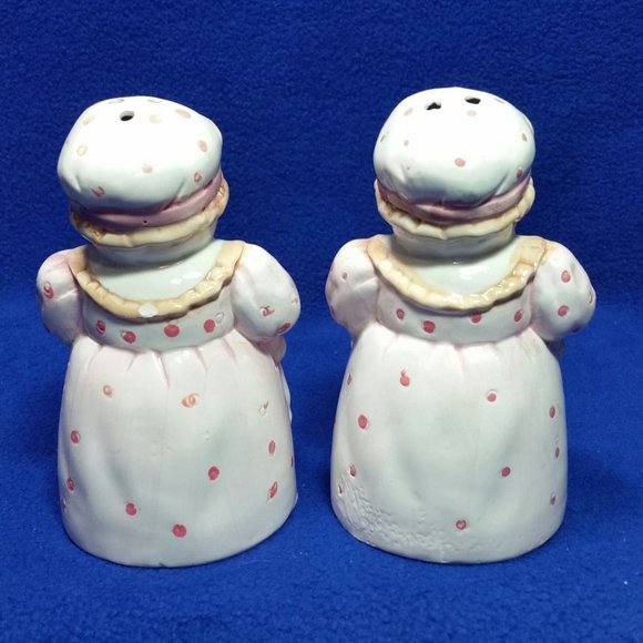 Cat Figural Salt and Pepper Shaker Set Victorian Bonnet and Dress AS IS - Picture 3 of 10